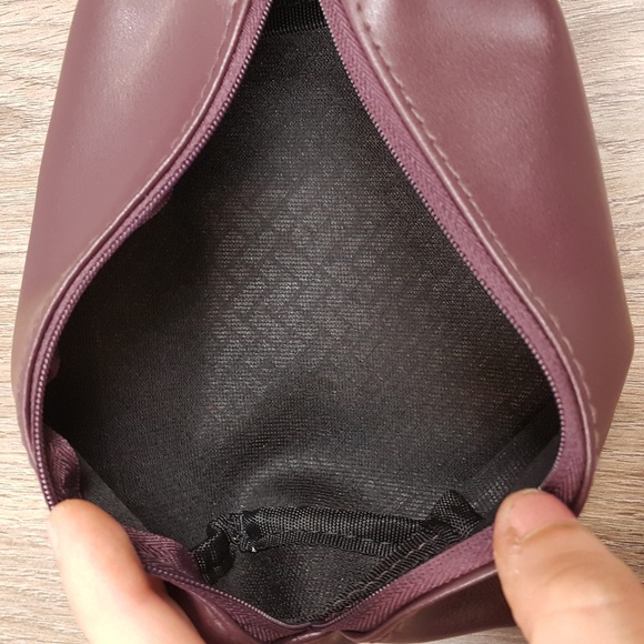 Cole Haan Burgundy small toiletries bag - Picture 3 of 4